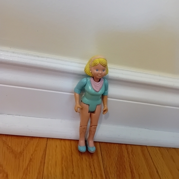 1993 Vintage Fisher Price Loving Family  Dollhouse Mom Blonde Hair Action Figure - Picture 4 of 8